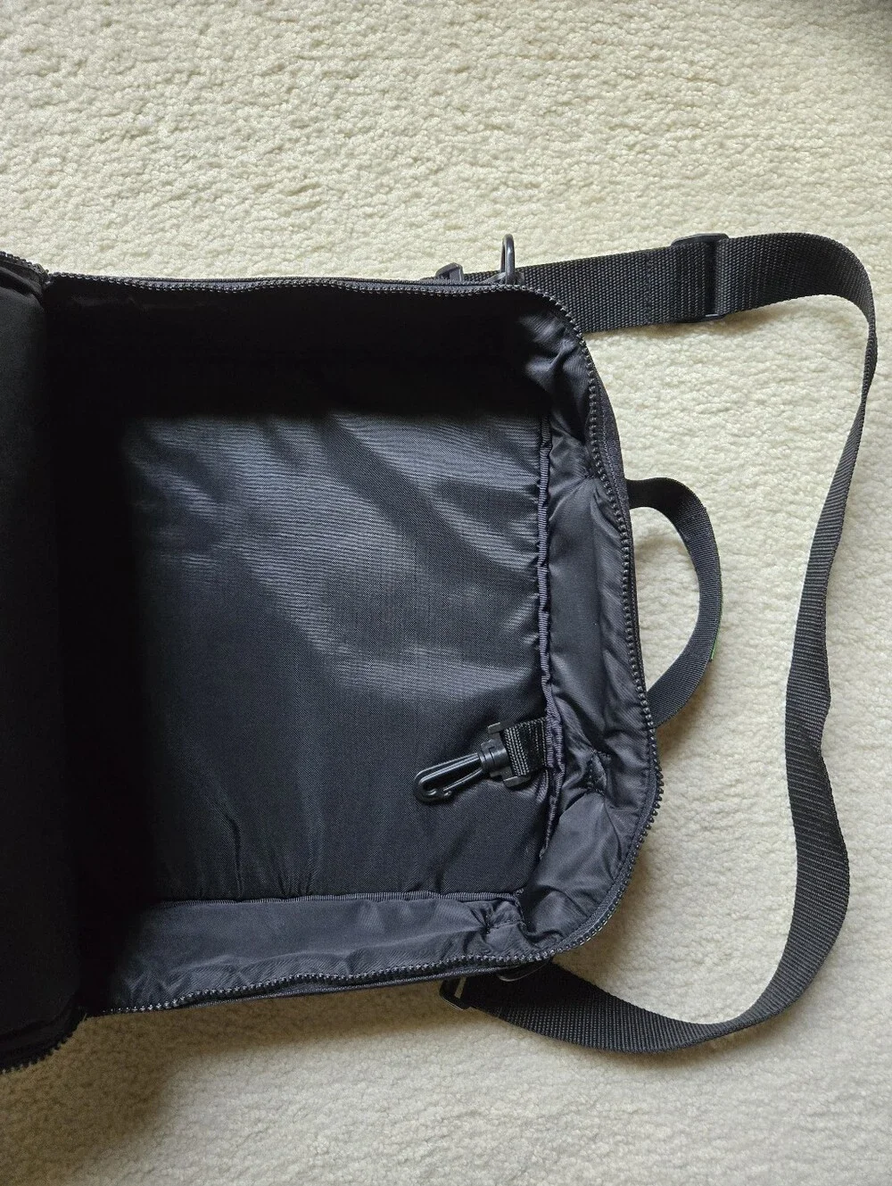 AKONA Adventure Gear Black Crossbody Shoulder Bag
